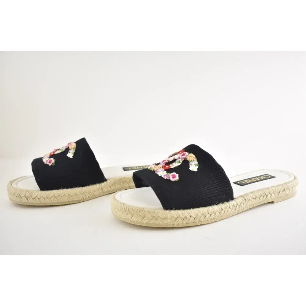 Chanel 25S Black Canvas Floral Crochet CC Logo Slide Sandal Espadrille Flat 41